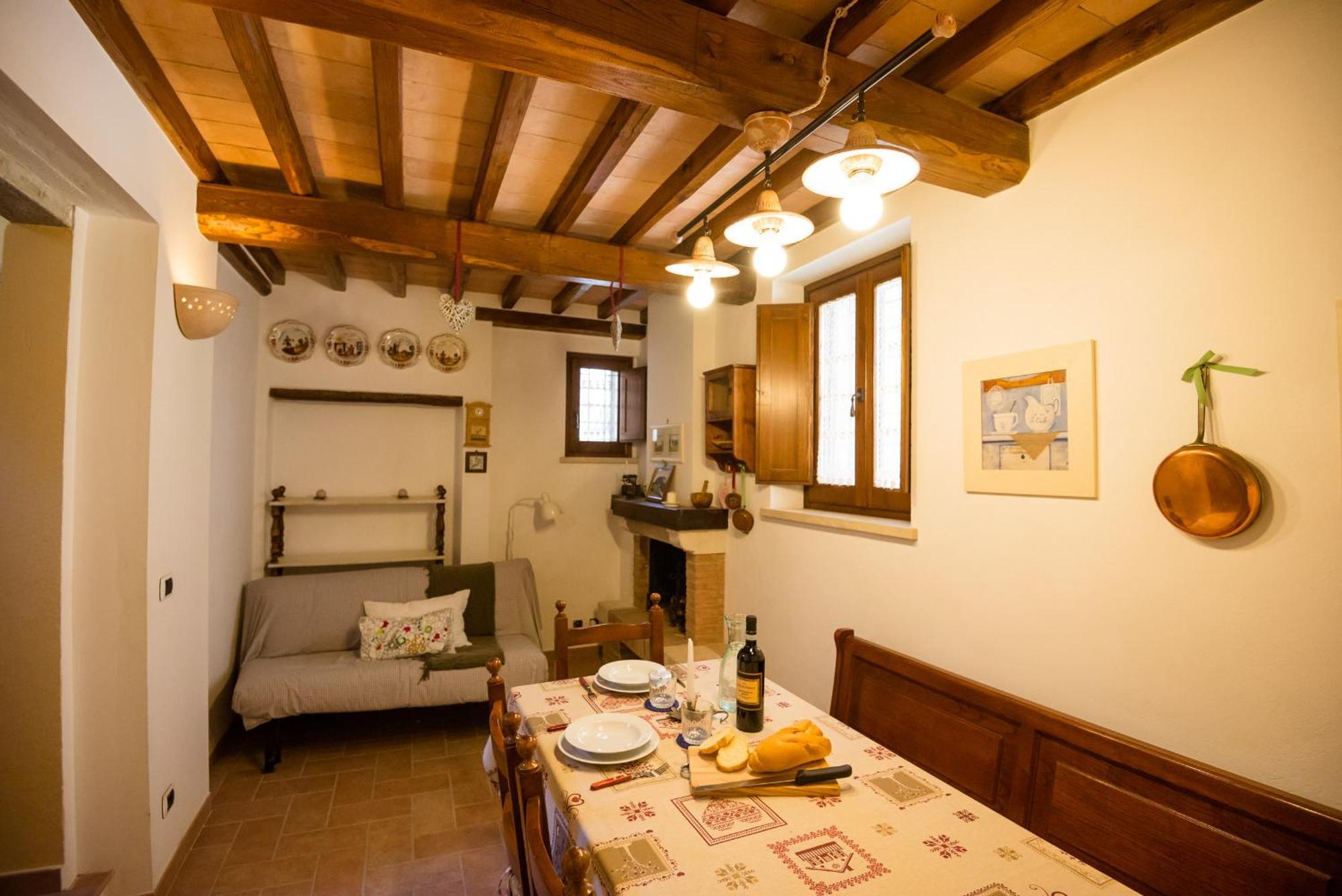 Borgocuore Todi Luaran gambar