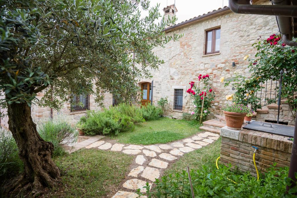 Borgocuore Todi Luaran gambar