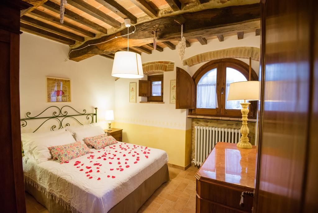 Borgocuore Todi Luaran gambar